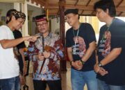 Buka Pameran Keris, Bupati Cirebon Imron Minta Lestarikan dan Ceritakan Sejarahnya Ke Generasi Muda