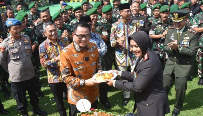 Hari Bhayangkara Ke 78, PJ Bupati Cirebon Apresiasi Kinerja Polresta Cirebon