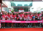 Ratusan Warga Bandung Ramaikan Smartfren Fun Run 2024.