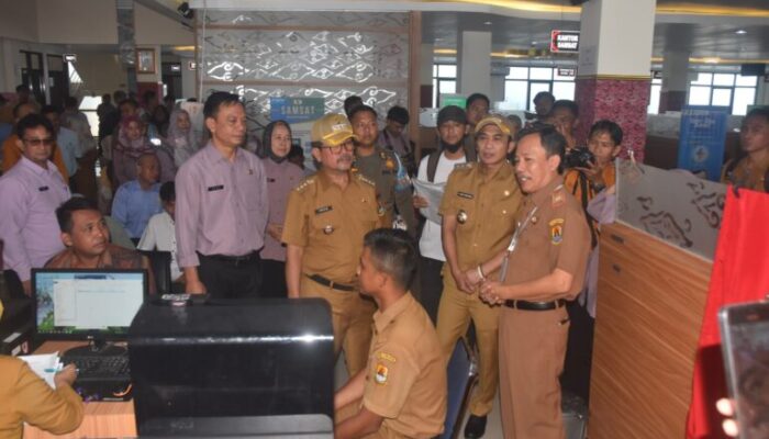 Pemkab Cirebon Pastikan Layanan Publik Berjalan Lancar di Hari Pertama Kerja Usai Idulfitri