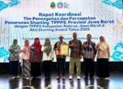 Kota Cirebon Raih Penghargaan Kampung Wisata Proklim Terbaik Jawa Barat 2025