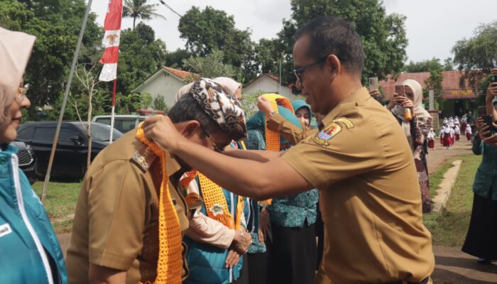 Desa Belawa Masuk Enam Besar Lomba Galeri Pelangi Jabar, Bupati Imron Beri Apresiasi