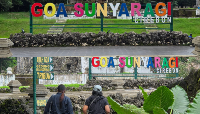 Libur Imlek Dongkrak Kunjungan Wisatawan ke Goa Sunyaragi di Awal Ramadan