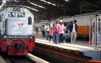 H – 4 Penjualan Tiket KA Mencapai 52.815 Tiket di Wilayah Daop 3 Cirebon